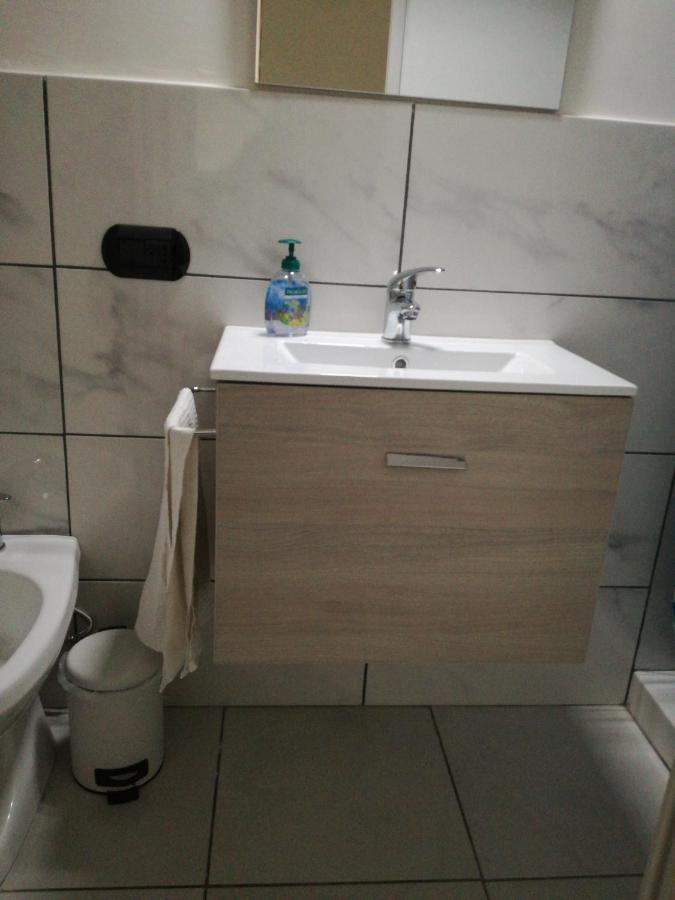 Stanza Azzurra Hotel Sant'Egidio del Monte Albino Екстериор снимка